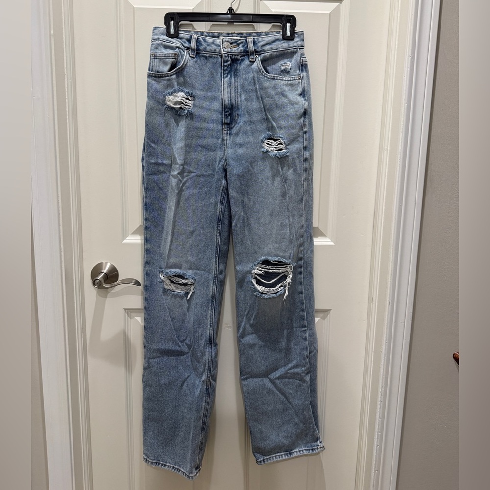 Pacsun Ripped 90’s Boyfriend Jeans (Light Wash)